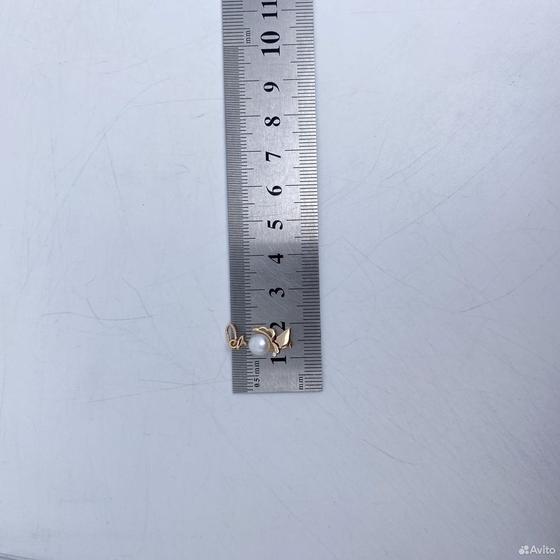 Золотая подвеска с камнем 585пр. вес: 1.01гр