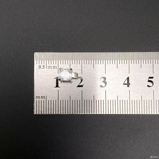 Золотая подвеска с камнем 585пр. вес: 0,62гр