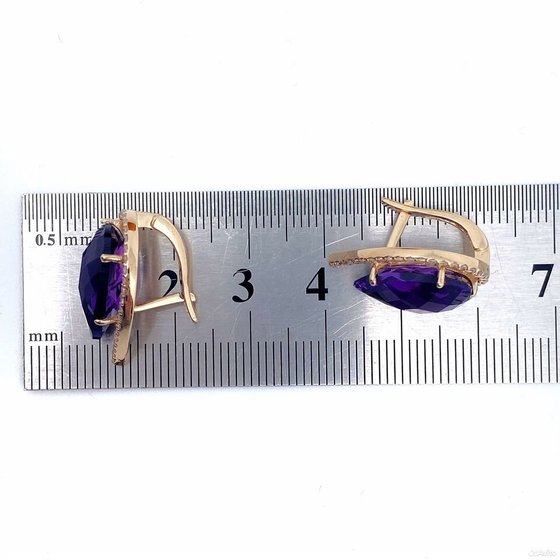 Золотые серьги с камнями 585пр. вес: 5,98гр