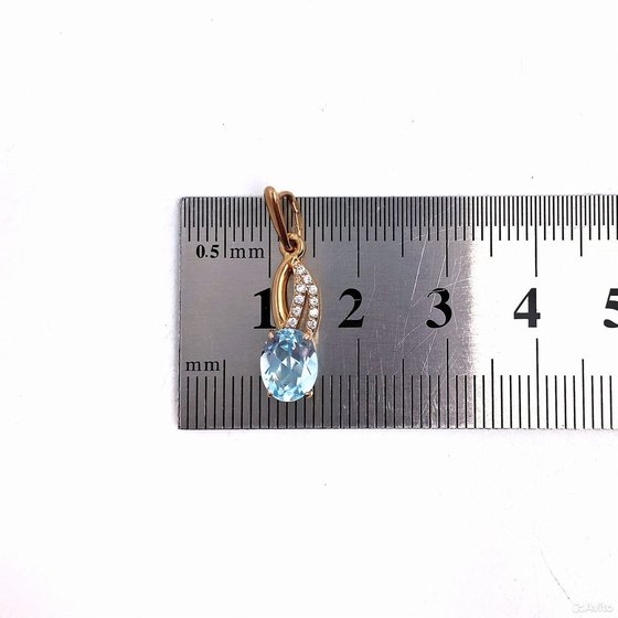 Золотая подвеска с камнями 585пр. вес: 1,15гр