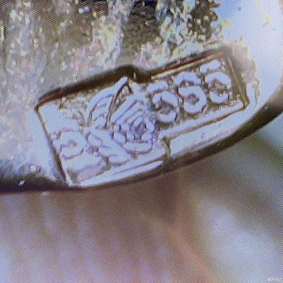 Золотая подвеска с камнями 585пр. вес: 0,84гр