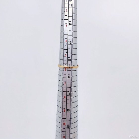 Золотое кольцо с камнем 585пр. размер: 16,3