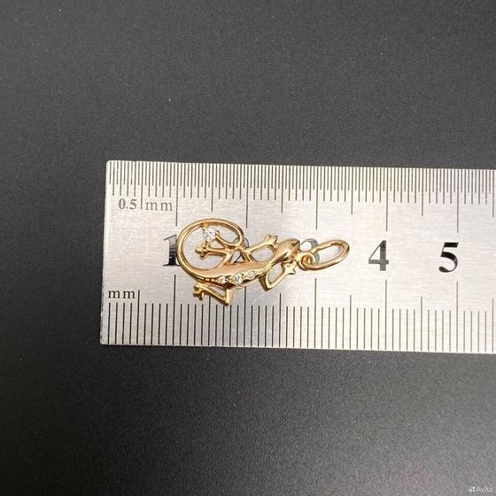 Золотая подвеска с камнями 585пр. вес: 1,30гр