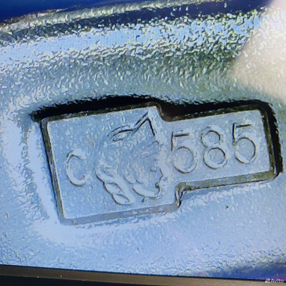 Золотые серьги с камнями 585пр. вес: 3.41гр