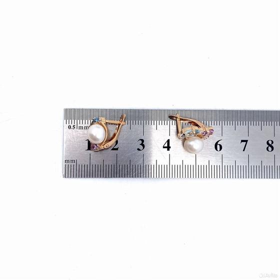 Золотые серьги с камнями 585пр. вес: 3,70гр