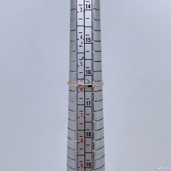 Золотое кольцо с камнем 585пр. размер: 16,3