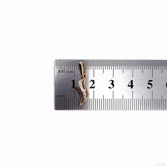 Золотая подвеска с камнями 585пр. вес: 0,97гр
