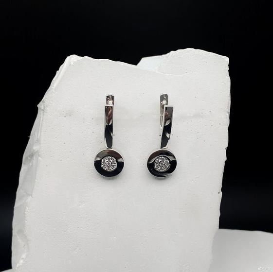 Золотые серьги с камнями 585пр. вес: 3,70гр