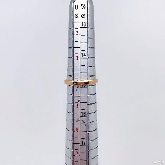 Золотое кольцо с камнем 585пр. размер: 14,9
