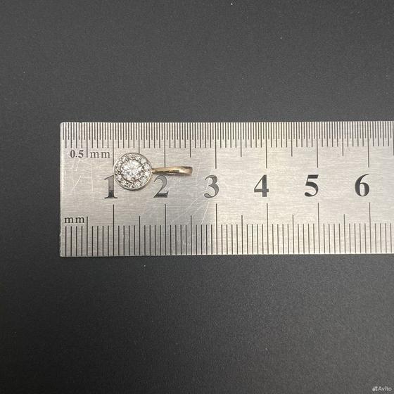 Золотая подвеска с камнями 585пр. вес: 0,74гр