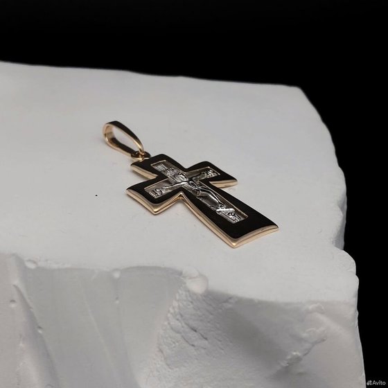 Золотой крест 585пр. вес: 1,43гр