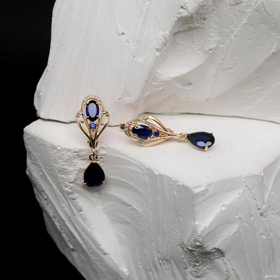 Золотые серьги с бриллиантами 585пр. вес: 2,20гр