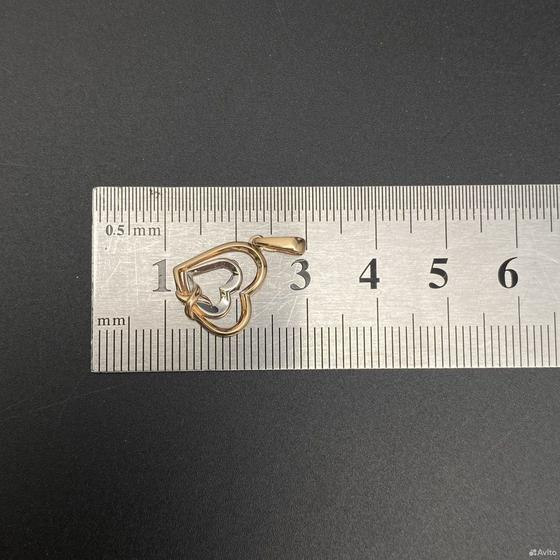 Золотая подвеска 585пр. вес: 1,24гр