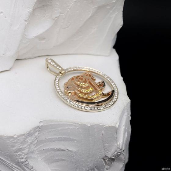 Золотая подвеска с камнями 585пр. вес: 4,98гр