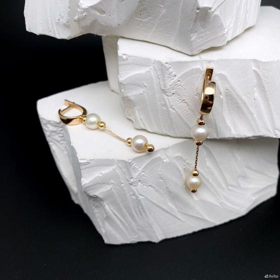 Золотые серьги с камнями 585пр. вес: 4,78гр