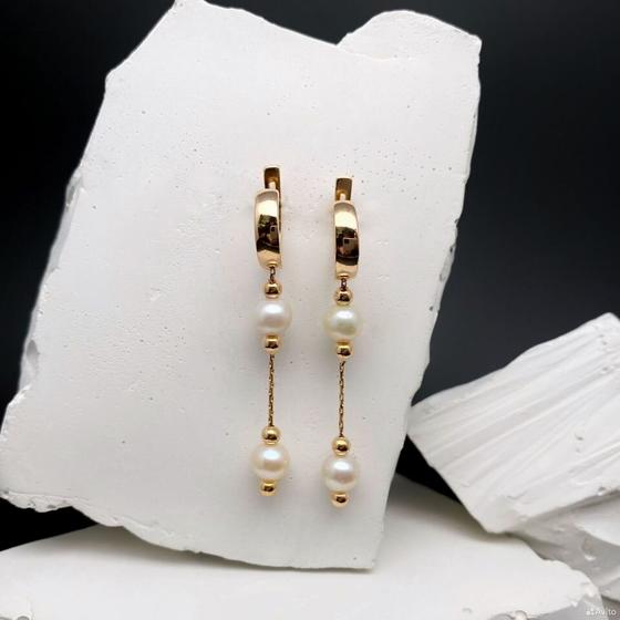 Золотые серьги с камнями 585пр. вес: 4,78гр