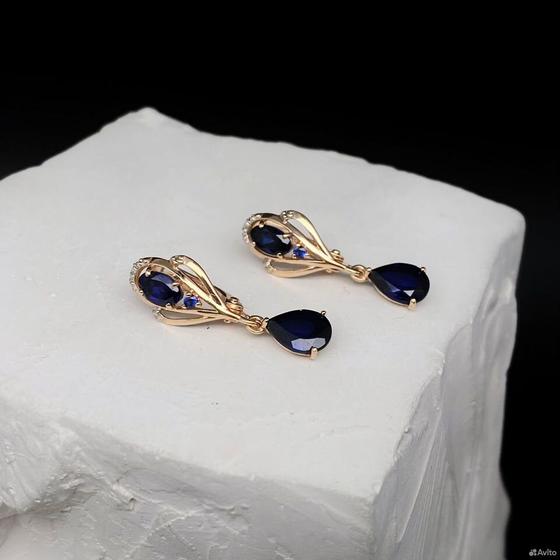 Золотые серьги с бриллиантами 585пр. вес: 2,20гр