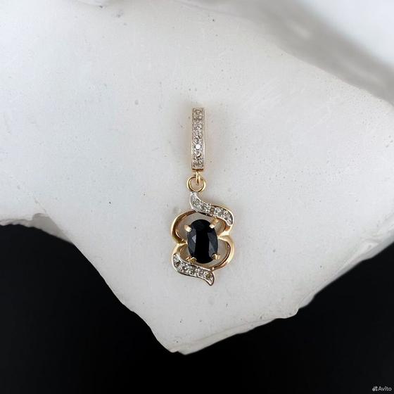 Золотая подвеска с бриллиантами 585пр. вес: 0,88гр