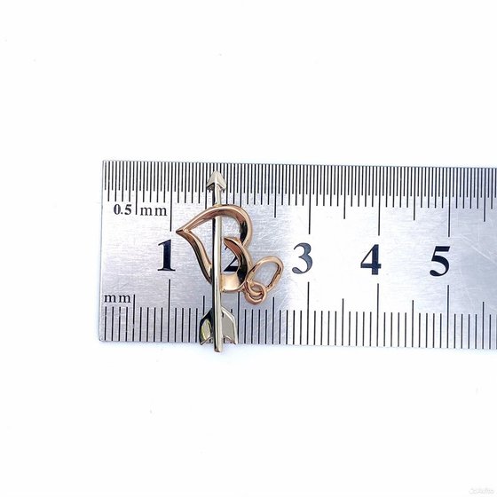 Золотая подвеска 585пр. вес: 1,33гр