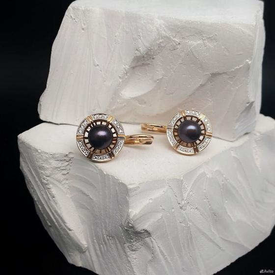 Золотые серьги с камнями 585пр. вес: 1,06гр