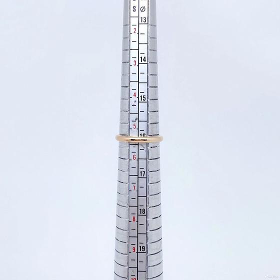 Золотое кольцо с бриллиантами 585пр. размер: 16