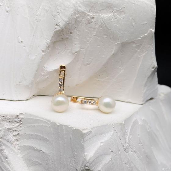 Золотые серьги с камнями 585пр. вес: 2,75гр