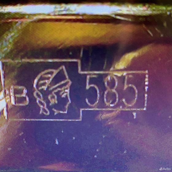 Золотое кольцо 585пр. вес: 1,76гр. размер: 16