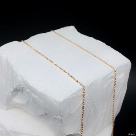 Золотая цепь 585пр. вес: 2,15гр. длина: 53см