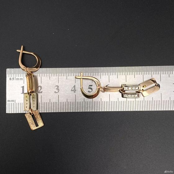 Золотые серьги с камнями 585пр. вес: 7,40гр