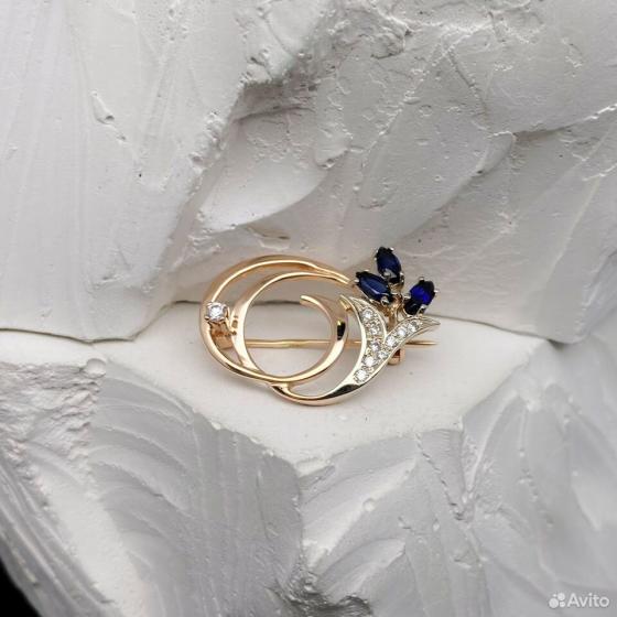 Золотая брошь с камнями 585пр. вес: 3,38гр
